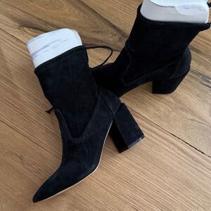 Stuart Weitzman Black Heeled suede boots